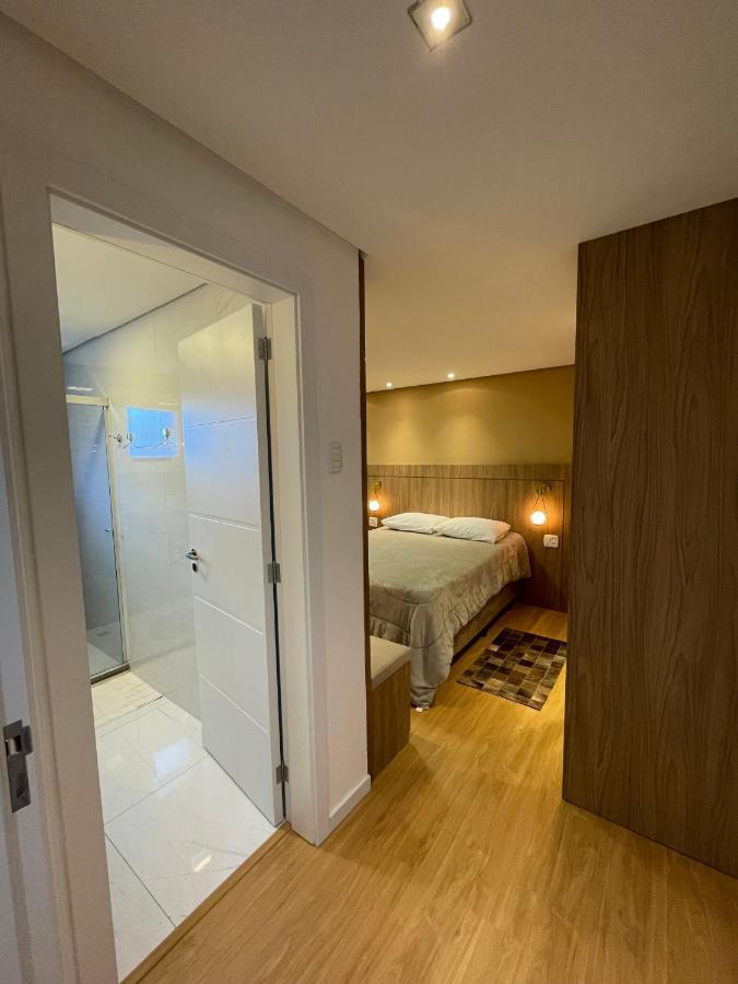 Apartamento Espetacular, 2 Suites, A 30M Da Rua Coberta Gramado Ngoại thất bức ảnh