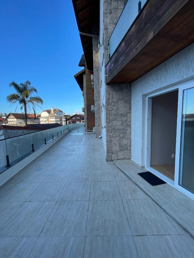 Apartamento Espetacular, 2 Suites, A 30M Da Rua Coberta Gramado Ngoại thất bức ảnh