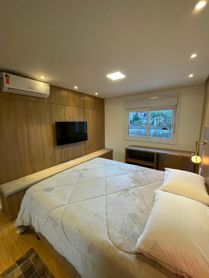 Apartamento Espetacular, 2 Suites, A 30M Da Rua Coberta Gramado Ngoại thất bức ảnh